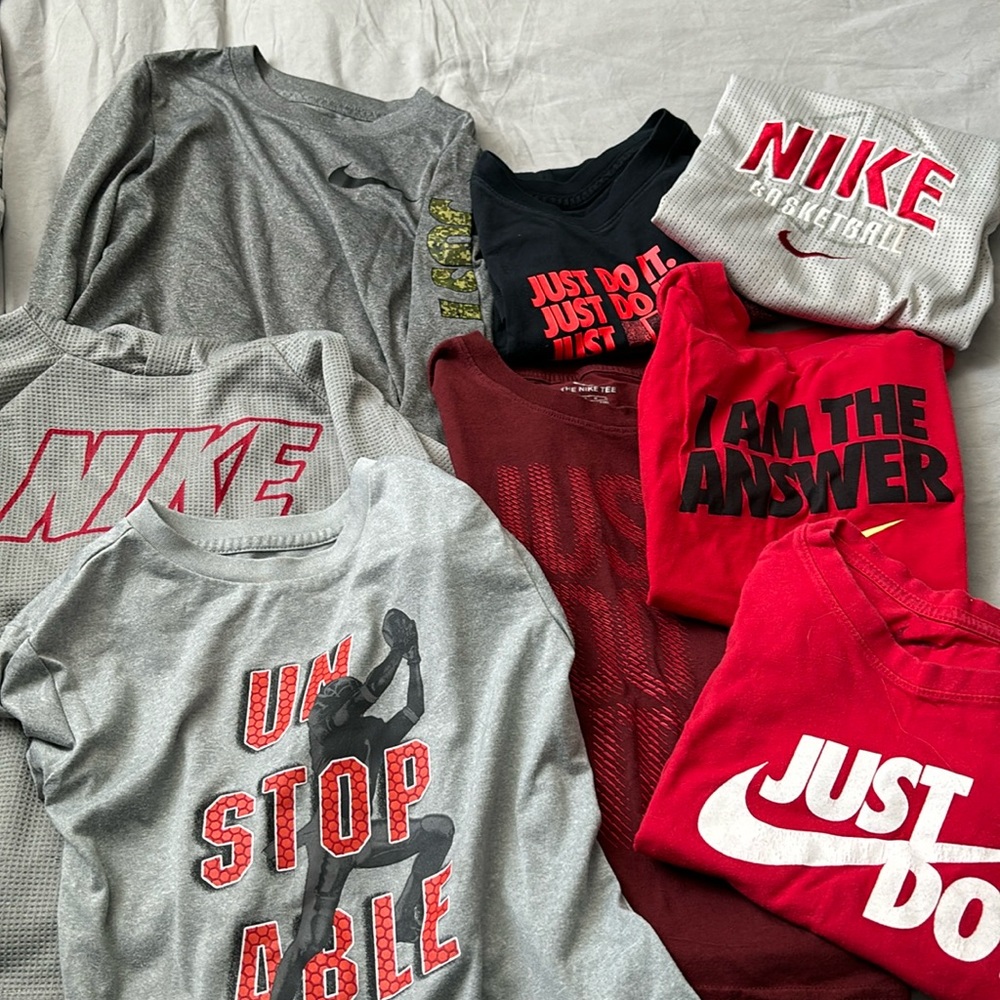 Nike shirt bundle